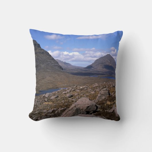 ベインアンアイオンスコットランド クッション (正面)