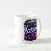 ベガスで結婚する花嫁 コーヒーマグカップ (正面右)
