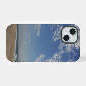 ベサニー・ビーチ II iPhone 15ケース (裏面横)