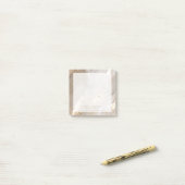 ベジスタイリッシュュウォーター色ゴールドフォイル名公証人 ポストイット (デスク上)