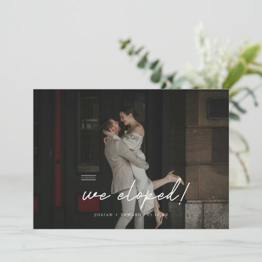 ベジモダンュ数々のフォトアー結婚チの駆け落ち 案内状 (スタンド正面)