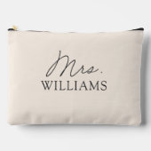 ベジモノグラムのュミセスエレガントスクリプト アクセサリーポーチ (正面)