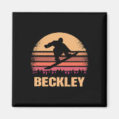 ベックリーウェストバージニアスノーボーディングアウトドアヴィンテージ マグネット (正面)