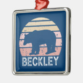 ベックリーウェストバージニアレトロベア メタルオーナメント (左)