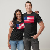 ベッシーロス米州旗1777米国革命旗 Tシャツ (ユニセックス)