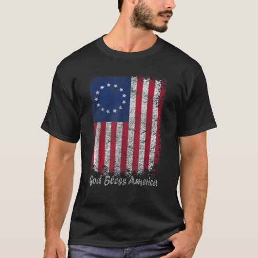 ベッツィロス米国国旗の愛国神がアメリカを祝福 Tシャツ (正面)