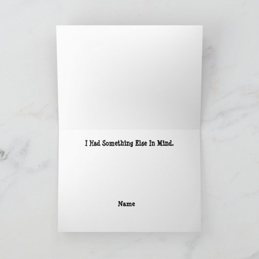 ベッドにいるカップルと消火器のカード カード (内部)