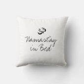 ベッドのおもしろいな枕のNamast'ay クッション (裏面)