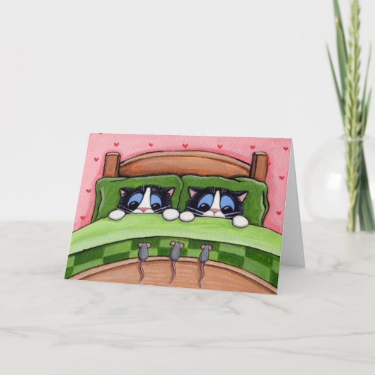 ベッドのネズミは挨拶状-猫のあります カード (正面)