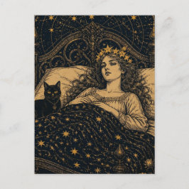 ベッドの中の幻想的な女王と黒猫 ポストカード