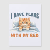 ベッドの予定がある – Cozy Orange Cat (正面)