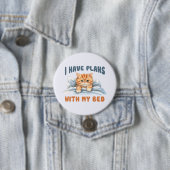 ベッドの予定がある – Cozy Orange Cat 缶バッジ (インサイチュ)