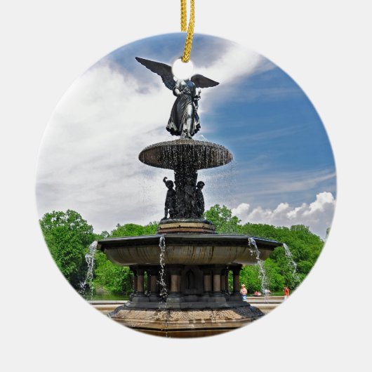 ベテスダ「エンジェル・オブ・ザ・ウォーターズ」セントラルパーク、ニューヨーク セラミックオーナメント (正面)