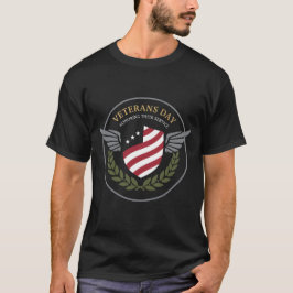 ベテランズデー 奉仕を称えるシールドウィングス Tシャツ