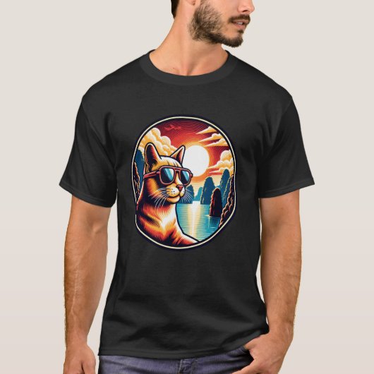 ベトナムのハロン湾の猫 Tシャツ (正面)