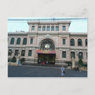 ベトナムのホーチミンにある郵便局建物 ポストカード