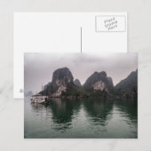 ベトナムのミスティ・ハロン・ベイ・ロック諸島のボート ポストカード (正面/裏面)