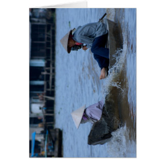 ベトナムの川船