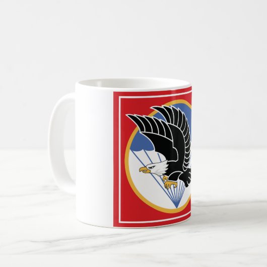 ベトナムの空輸のマグ コーヒーマグカップ (正面左)