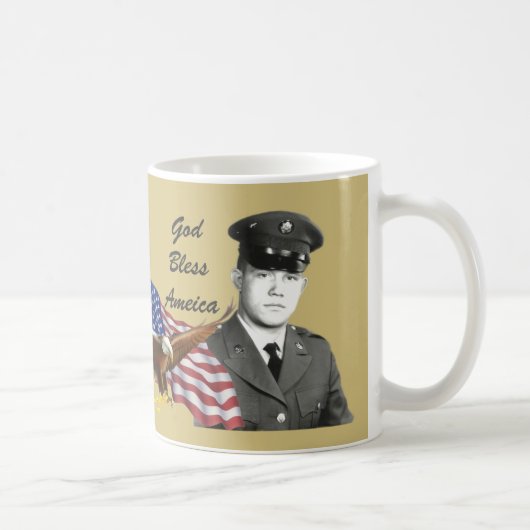 ベトナムの退役軍人のワシおよび旗のマグ コーヒーマグカップ (右)