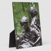 ベトナムウォメンズメモリアル フォトプラーク (側面)