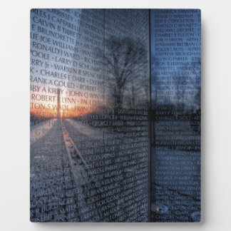 ベトナムメモリアル夜明け フォトプラーク