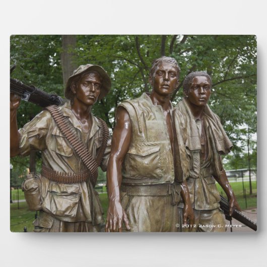 ベトナムメモリアル フォトプラーク (正面)