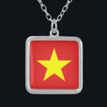 ベトナム国旗イエロースタースクエアネックレス シルバープレートネックレス<br><div class="desc">ベトナム国旗のネックレス。オフィス製品、ホーム製品など一致…コレクシ忘れョン全体を停止する。</div>