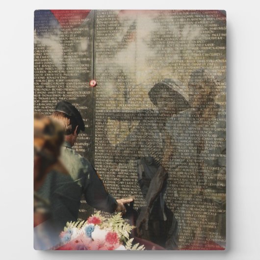 ベトナム戦争記念碑 フォトプラーク (正面)