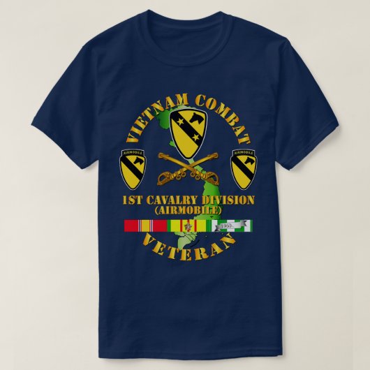 ベトナム戦闘ベテラン 第1騎兵師団ワッペン付き Tシャツ (デザイン正面)