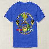 ベトナム戦闘騎兵退役軍人w 2 Bn 12th Cav D Tシャツ (デザイン正面)