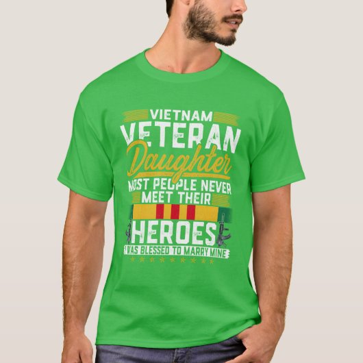 ベトナム退役軍人の娘 ほとんどの人 レトロ Tシャツ (正面)