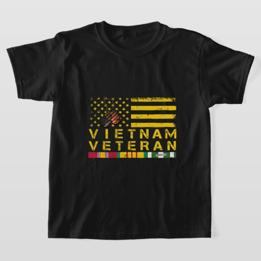 ベトナム退役軍人動揺してアメリカ国旗178 Tシャツ (レイダウン)