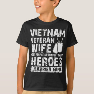 ベトナム退役軍人妻ギア Tシャツ