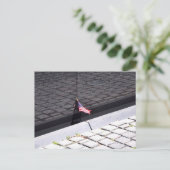 ベトナム退役軍人慰霊碑とアメリカ国旗 ポストカード (スタンド正面)