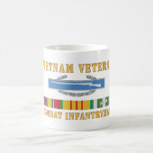 ベトナム退役軍人- Cbt Infantryman w CIB VN SVC コーヒーマグカップ (中央)