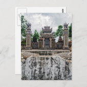 ベトナム、フエ墓地の墓 ポストカード (正面/裏面)