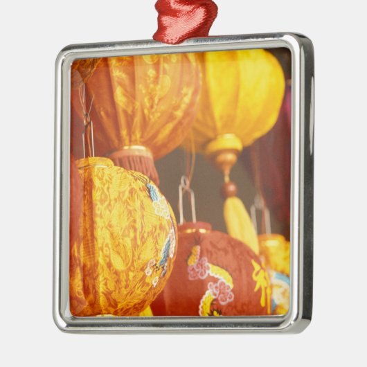 ベトナム，ホイアン大型ちょうちん，お土産 メタルオーナメント (左)
