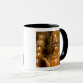 ベトナム、ホーチミン市、サイゴン)。 トイ マグカップ (正面右)