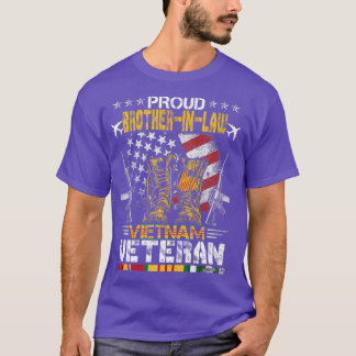ベト誇りを持ったナム退役軍人のBrotherInLaw米国国旗のパット Tシャツ