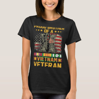 ベト誇りを持ったナム退役軍人国旗アメリカ合衆国の兄 Tシャツ