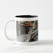 ベニスの歩道橋 ツートーンマグカップ (左)