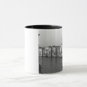 ベニスイタリアの運河 マグカップ (中央)