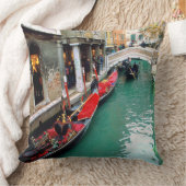 ベニス風運河のゴンドラ クッション (ブランケット)