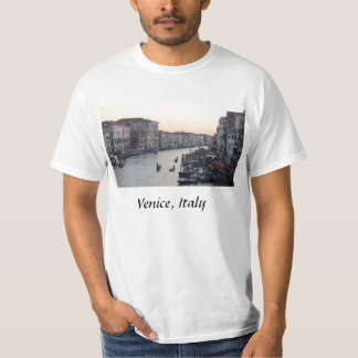 ベニス、イタリア Tシャツ