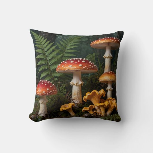 ベニテングタケの森の植物画 クッション (正面)