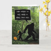 ベビーおもしろいのビッグフット·ガール、匂いの足 カード (黄色い花)