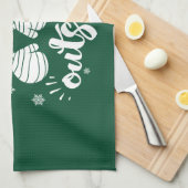 ベビーかわいいミトンの冬の外で寒さ キッチンタオル (四つ折り)