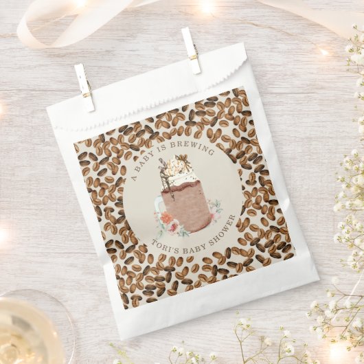 ベビーがアイスコーヒーフローラベビーシャワーを醸造している フェイバーバッグ (クリップ留めされた状態)