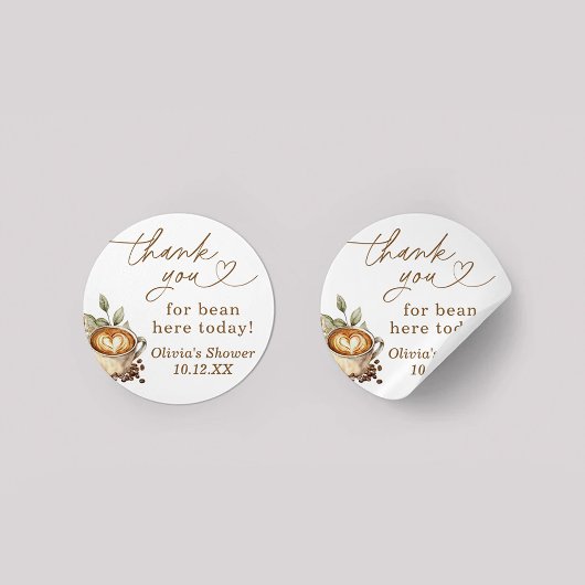 ベビーがコーヒーの赤ちゃんシャワーを醸造している ラウンドシール